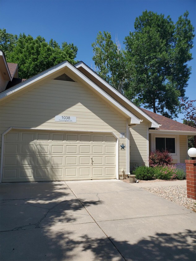 Primary Photo - 1038 Cunningham Dr