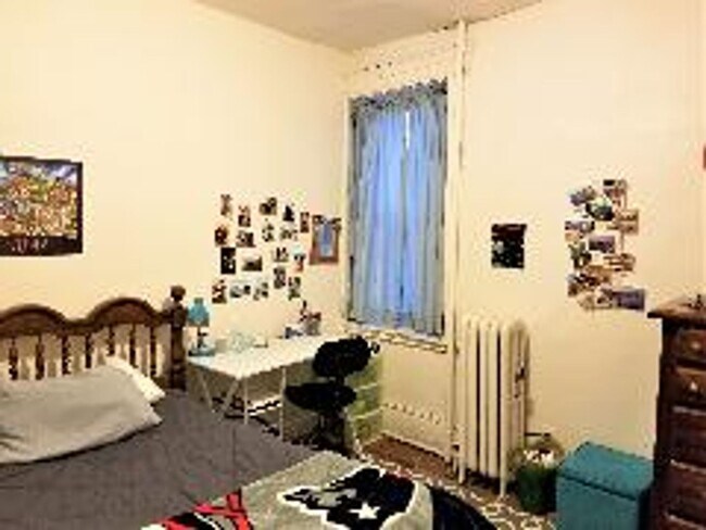 Foto del edificio - Allston 4 BR Apartment (H&HW Included) - 9/1/26