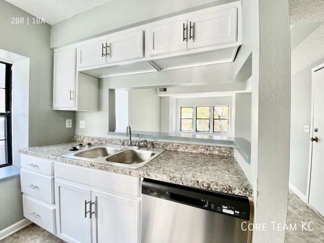 Foto del edificio - 3225 Harrison St
