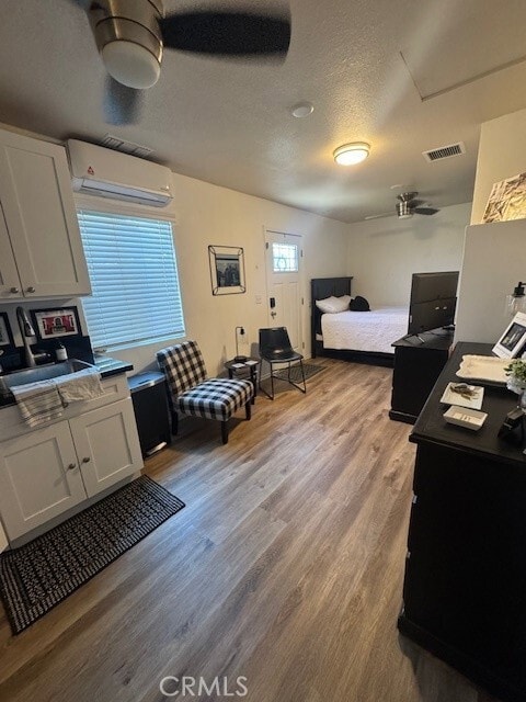 Foto del edificio - 1418 Oxford Ave