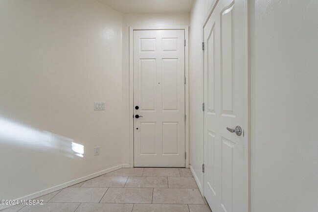 Foto del edificio - 2790 W Checkerspot Dr