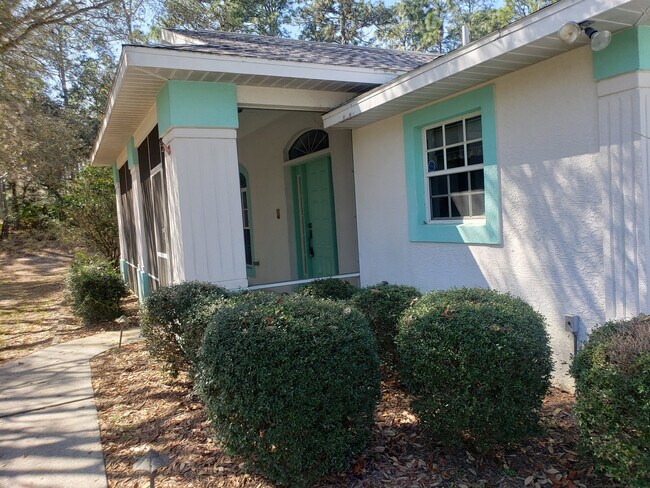 Foto del edificio - Lovely Pine Ridge Pool Home