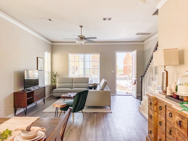 Foto del edificio - Pradera Oaks