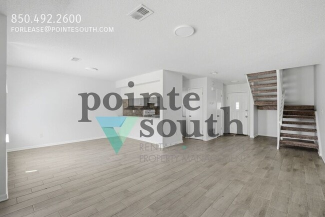 Building Photo - 126 Pine Ridge Trce