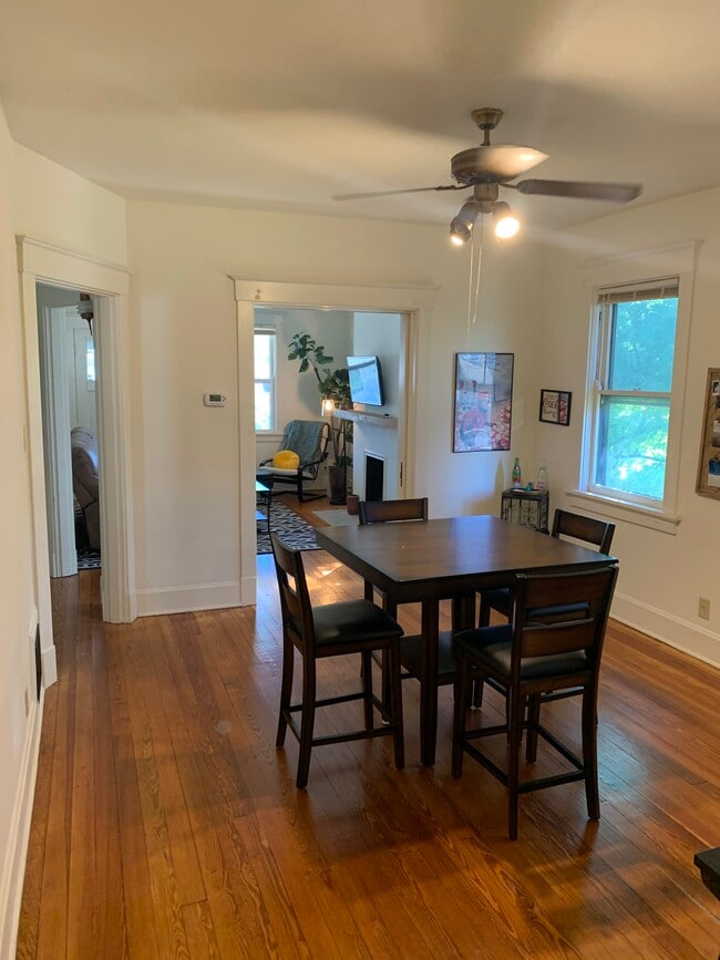 Dining room - 3402 Brotherton Rd