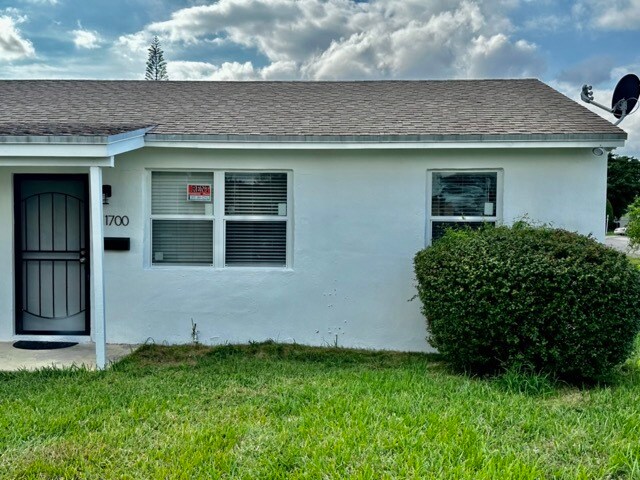 Exterior - Front Side - 11700 SW 221st St