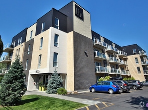 Building Photo - 855 Ch Tiffin