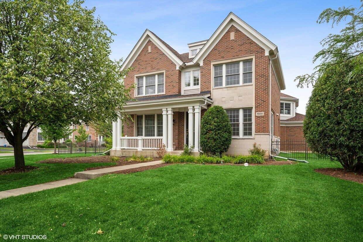 Primary Photo - 1500 Fielding Dr