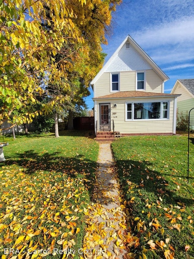 4 br, 1.5 bath House 209 Wyoming Ave House Rental in Sheridan, WY