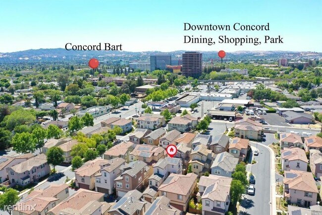 Foto del edificio - 3 br, 3 bath House - 2974 Bella Dr