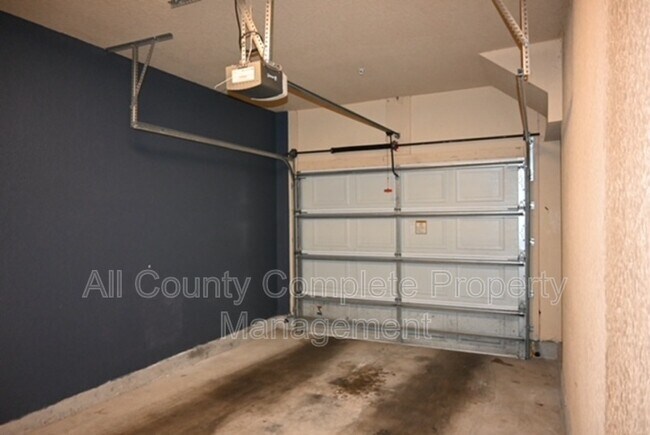 Foto del edificio - 8539 Gate Pkwy W