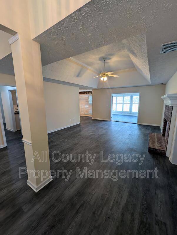 Foto del edificio - 2705 Meadow Gate Way