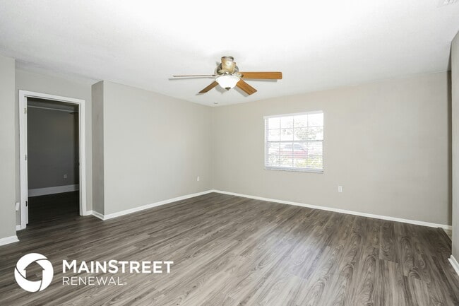 Building Photo - 965 Calbert Ln