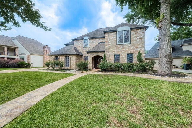Building Photo - 15511 Rana Ct