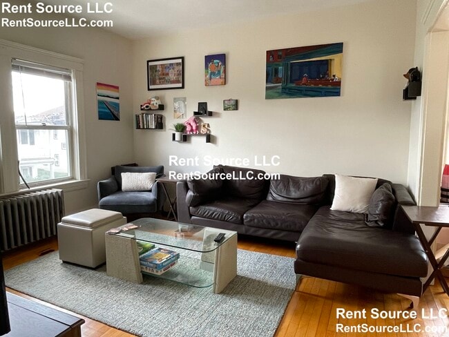 Building Photo - 103 Frederick Ave