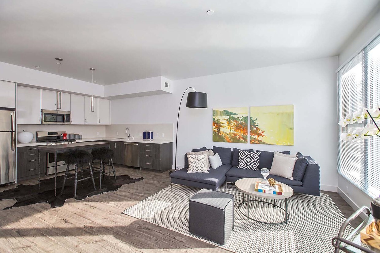 Foto principal - 103 Garrard Blvd