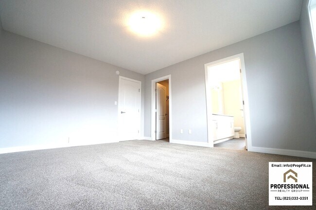 Building Photo - 6308 61 Av