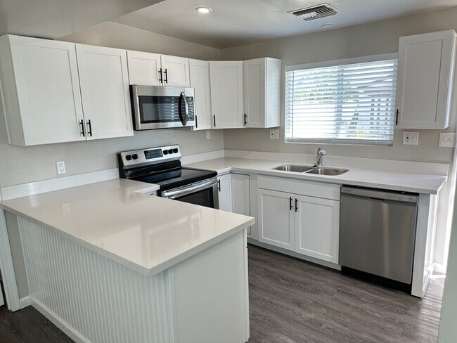 Foto del edificio - Cute 1 Bedroom Casita Home in North Phoeni...