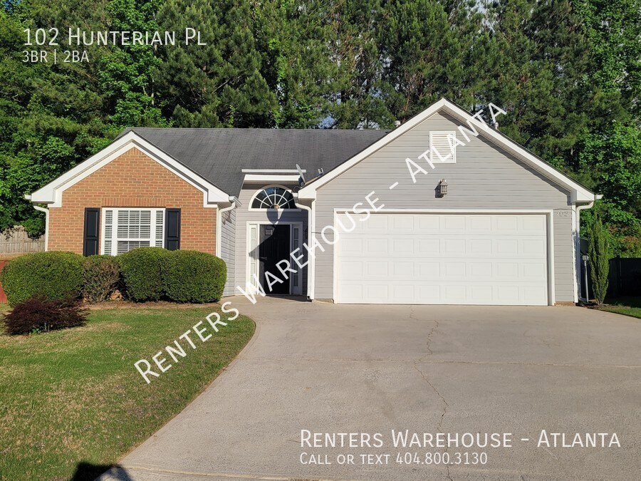 Foto principal - Move In Ready! Spacious 3 Bedroom home
