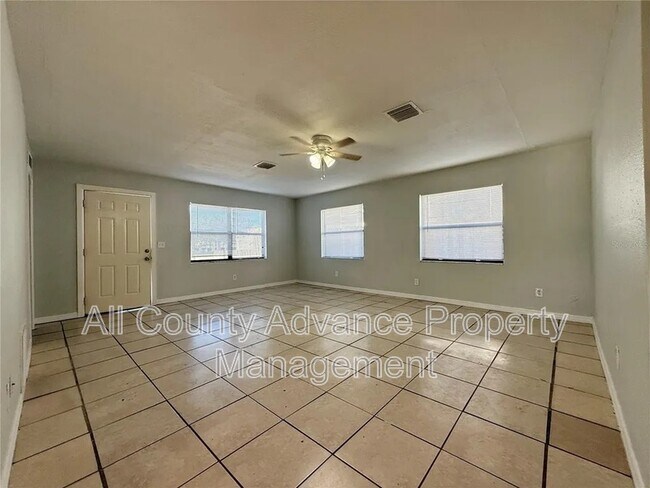 Foto del edificio - 6440 150th Ave N