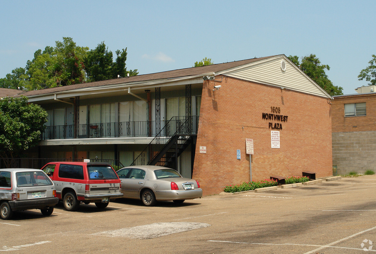 Primary Photo - Northwest Plaza