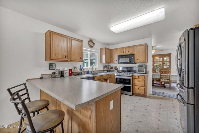 Foto del edificio - 17795 Oakview Ct