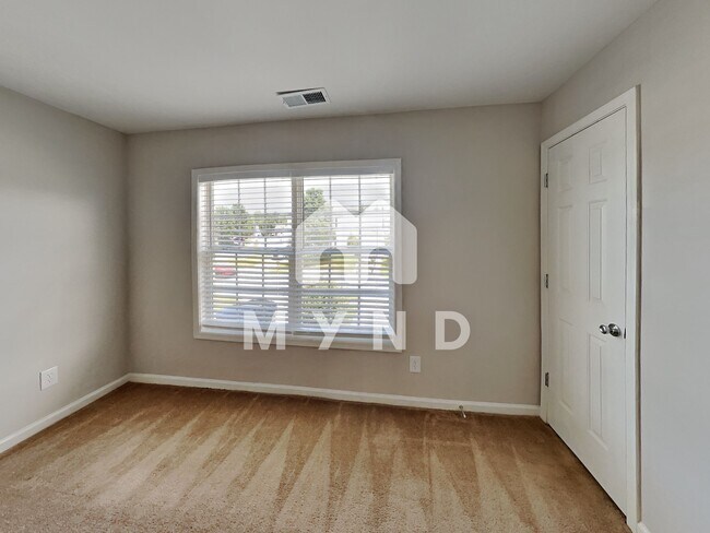 Building Photo - 5367 Eneida Sue Dr