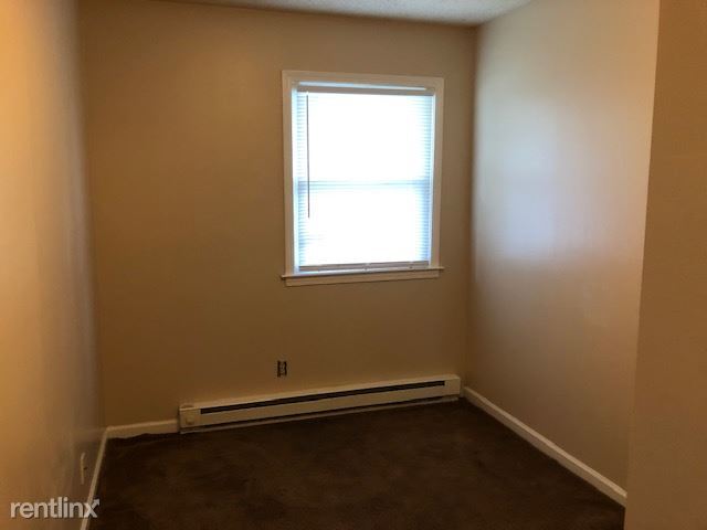 Foto del edificio - 3 br, 1 bath House - 2609 Textile Dr