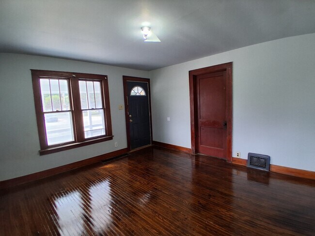 Foto del edificio - 1143 N State St