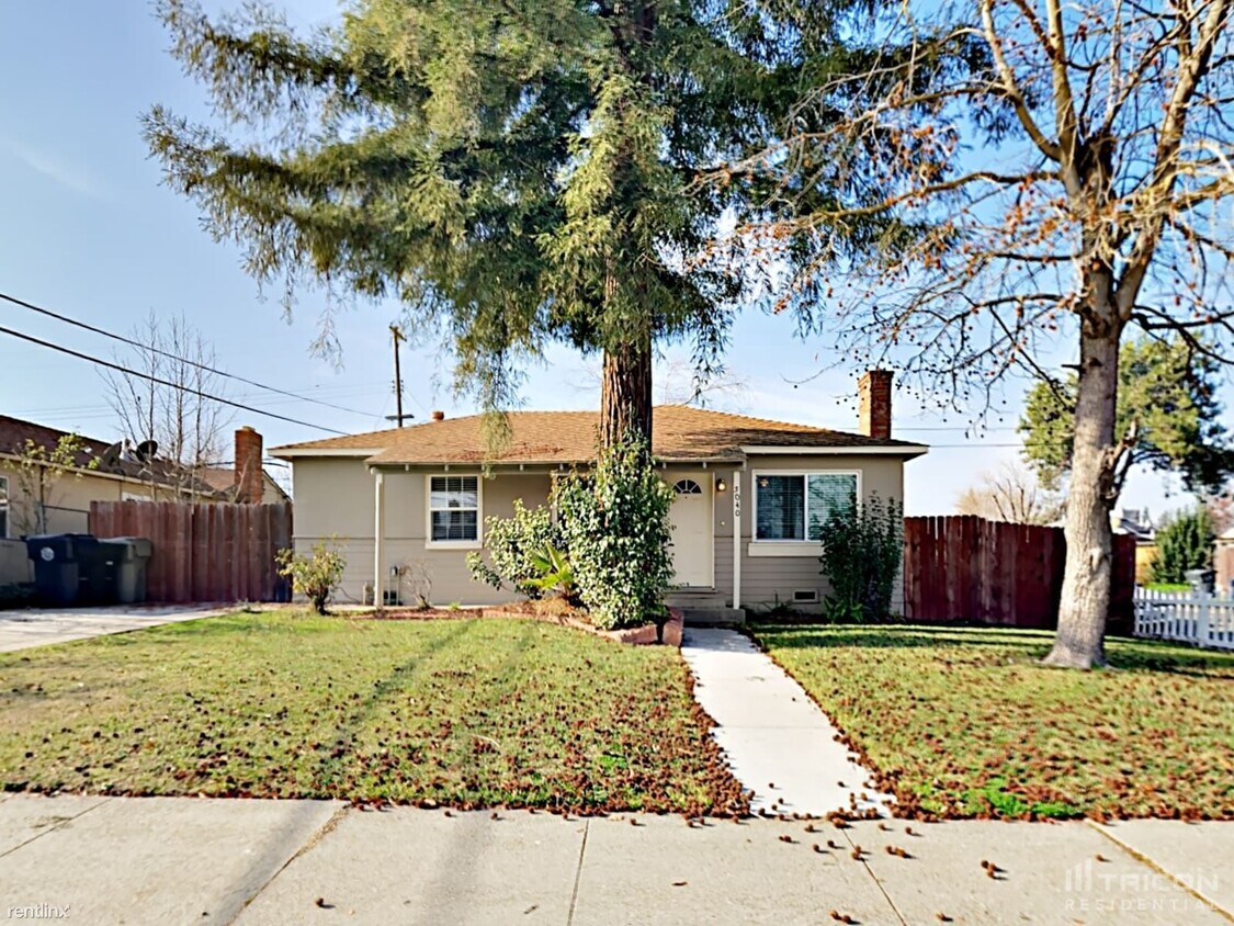 Foto principal - 5040 Whittier Dr