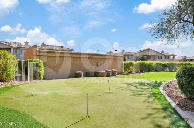 Foto del edificio - 16013 S Desert Foothills Pkwy