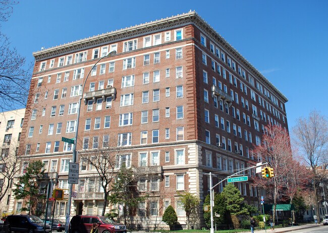 Vista desde el sureste en Ocean Avenue - 416 Ocean Ave