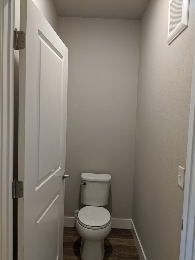 Separate toilet - 14341 E Tennessee Ave