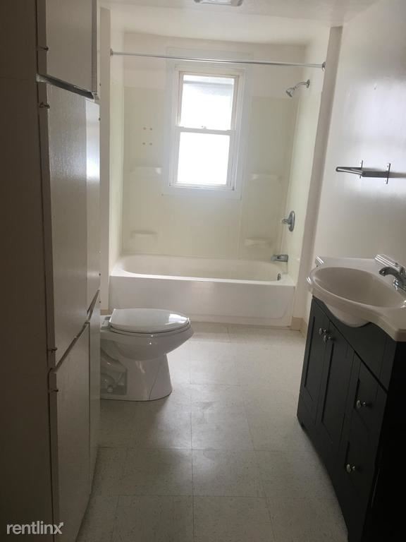 Foto del edificio - 3 br, 2 bath House - 1222 Allen Ct