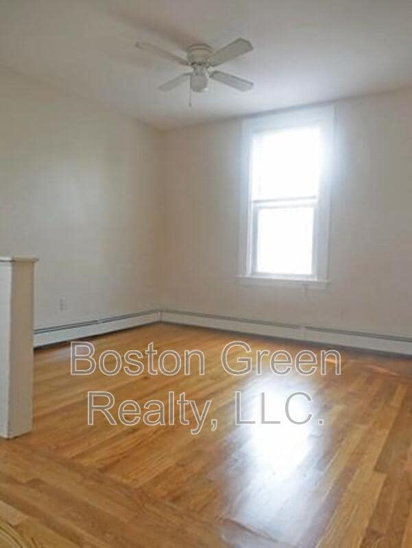 Foto del edificio - 50 Oliver St