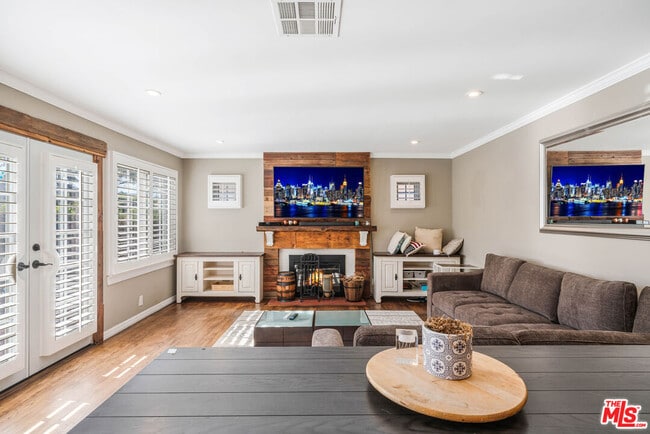 Foto del edificio - 12413 Beatrice St