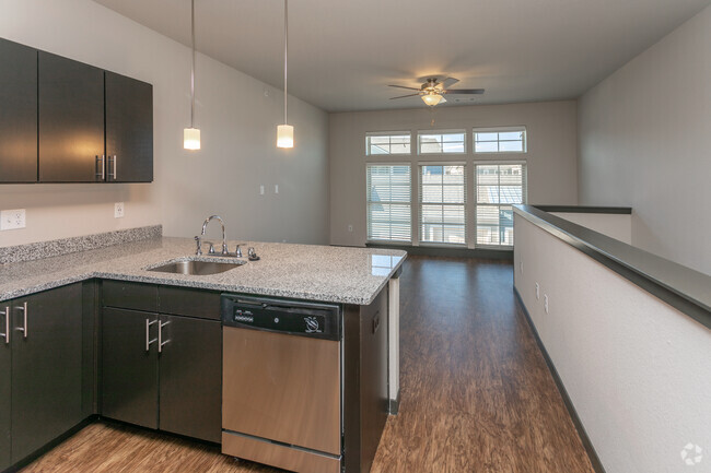 Studio, 1BA - 662SF - Springs at Lakeville