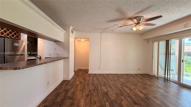 Foto del edificio - 10610 SW 158th Ct