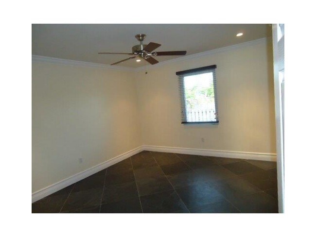Building Photo - 9133 Froude Ave