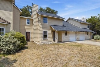 Building Photo - 10010 Wildflower Ln