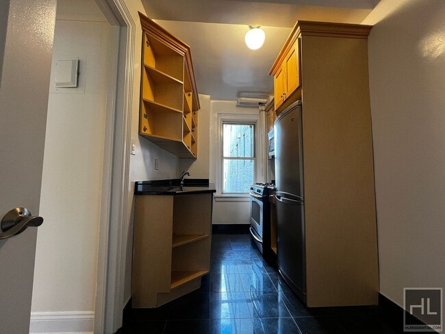 Foto del edificio - EAST 10 STREET