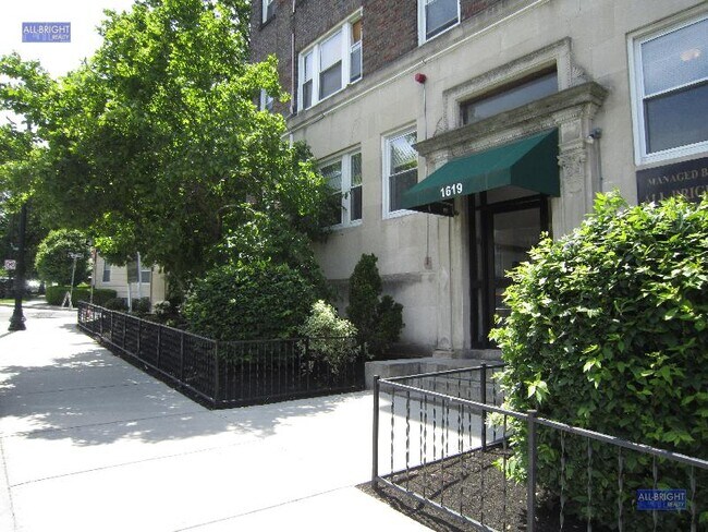 Foto del edificio - 1619 Commonwealth Ave
