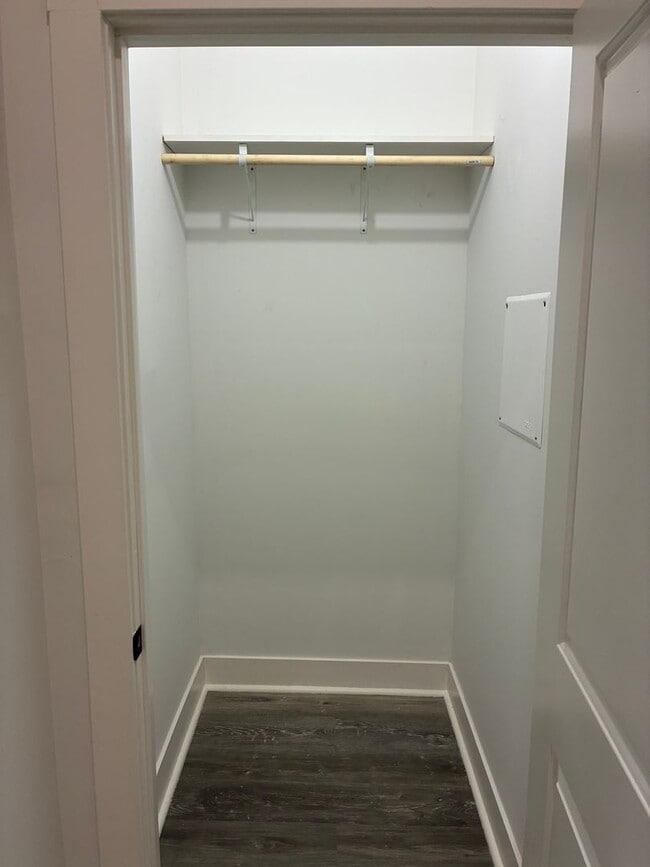 Building Photo - 1539 Lowrie St