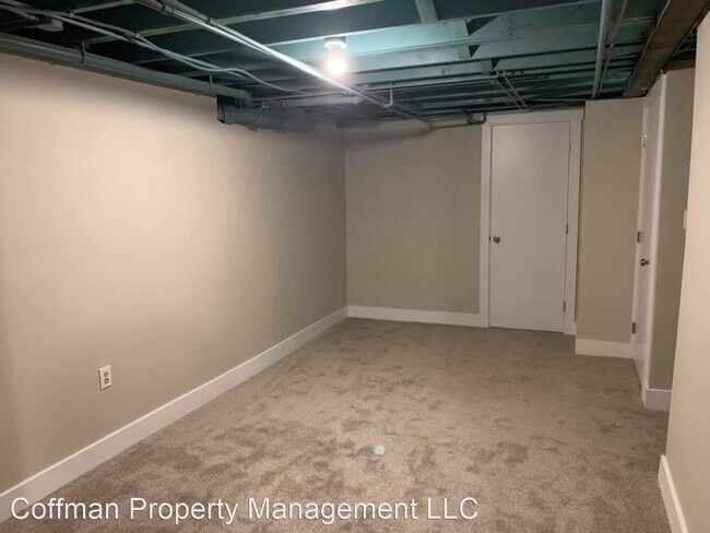 Foto del edificio - 4 br, 2 bath House - 1321 Sylvan Avenue So...