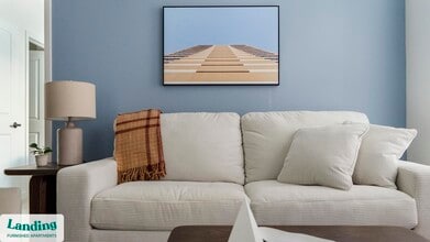 Building Photo - 650 N Main St