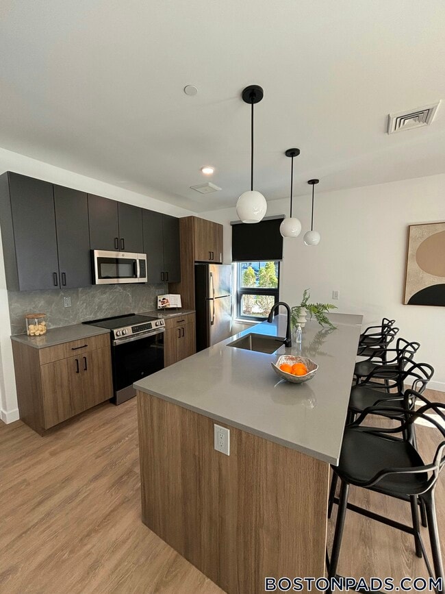 Foto del edificio - 199 Gardner St