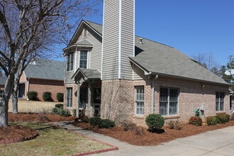 Building Photo - 3247 Salem Cove Trail SE