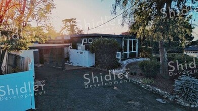 Building Photo - 31390 Mesa Dr