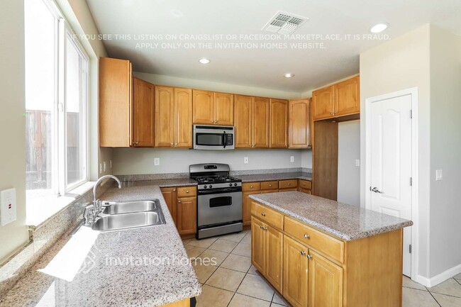 Building Photo - 3999 Moller Ranch Way