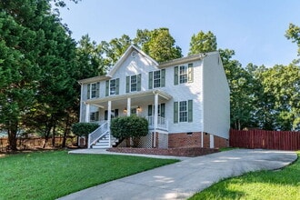 Building Photo - 8819 Phildavid Ct
